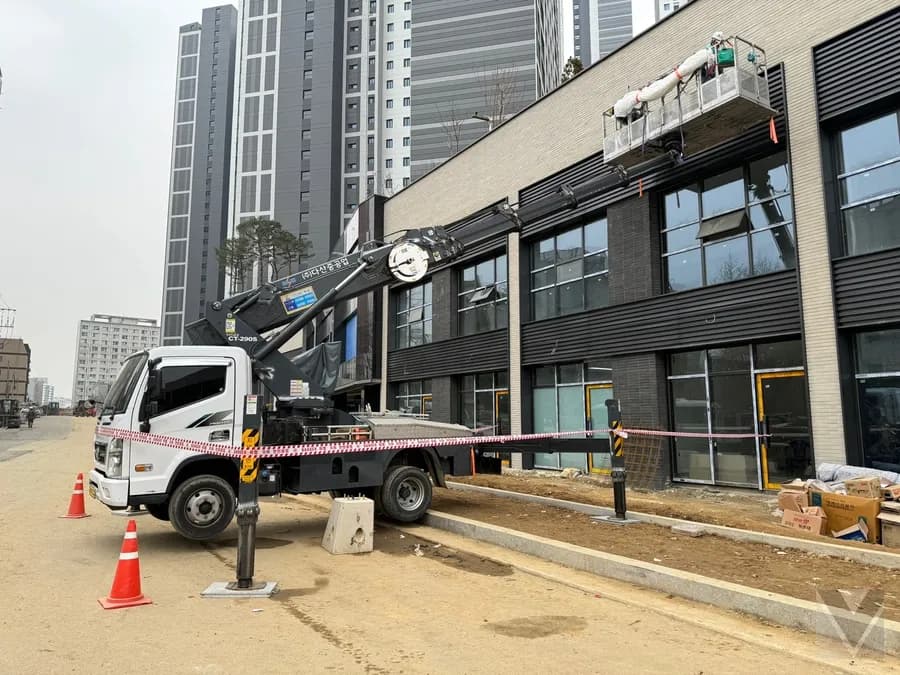 서울 강남구 스카이차 고소작업 현장 2